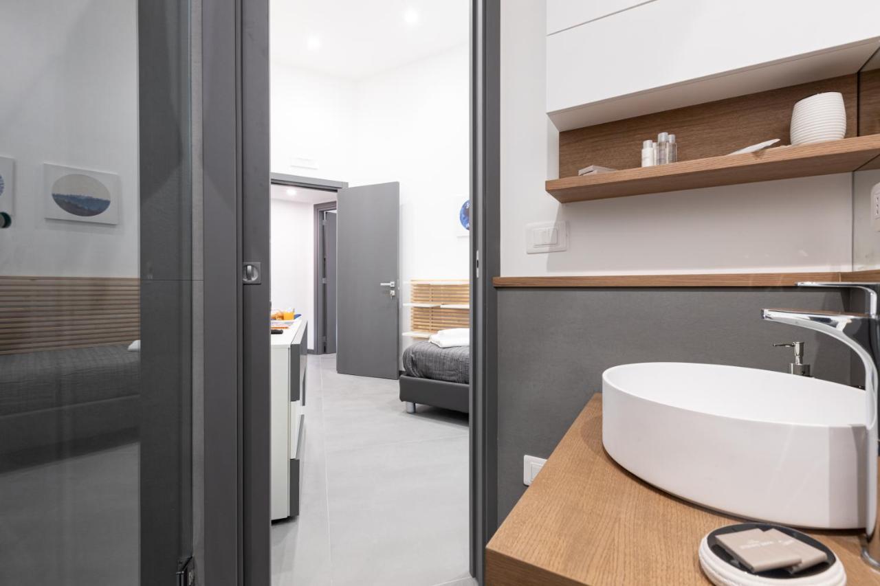 Tito'S Rooms Napoli Ngoại thất bức ảnh